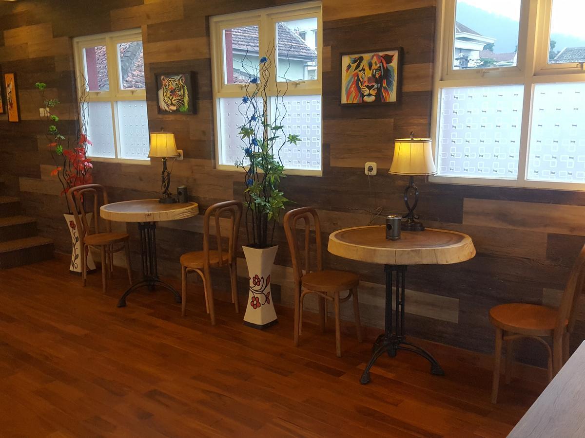 Hotel Hidden Paradiso & Cafe 2*