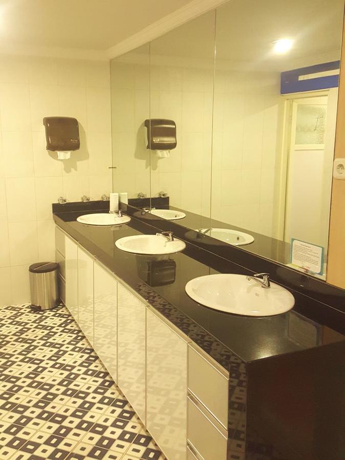 Hidden Paradiso & Cafe Hotel 2*